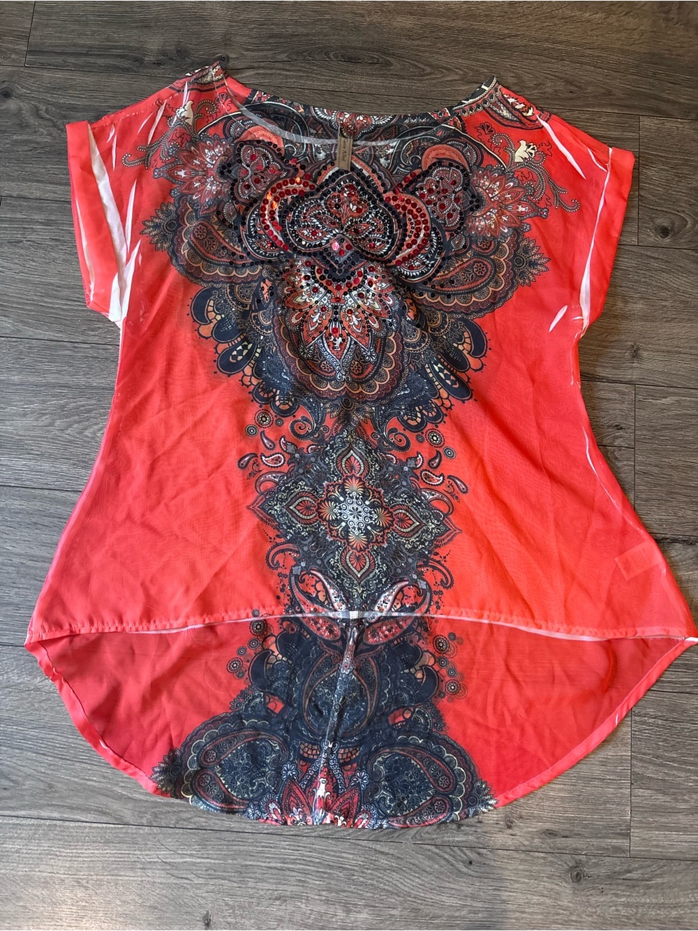 Coral Paisley-Print Short Sleeve Tunic Top
